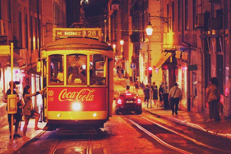 Cheap Flights to Lisbon Save up to 60